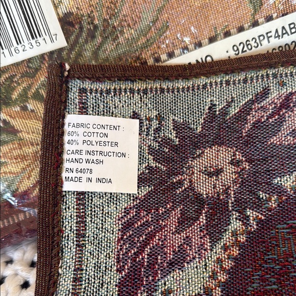 Rooster Tapestry Placemats Set - Picture 2 of 3